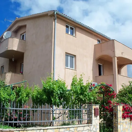 Apartment Studio Premantura 7262d Pula